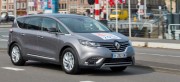 RENAULT ESPACE OTONOM DEMO ARACINI TANITIYOR