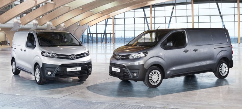 TOYOTA YENİ HAFİF TİCARİSİ İLE GELİYOR