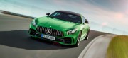 MERCEDES-AMG GT R YARIŞ PİSTİNDEN CADDEYE ÇIKTI