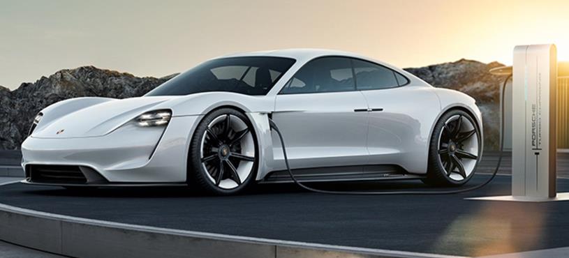 PORSCHE’NİN ELEKTRİKLİ SPORCUSU YOLDA