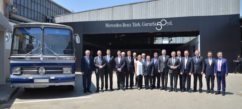 MERCEDES-BENZ TÜRK DAVUTPAŞA’DA 50. YILDÖNÜMÜNÜ KUTLADI