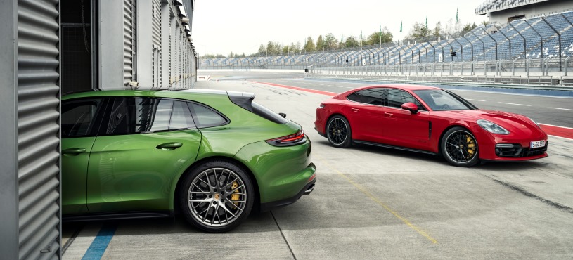 PORSCHE PANAMERA’YA İKİ YENİ VERSİYON