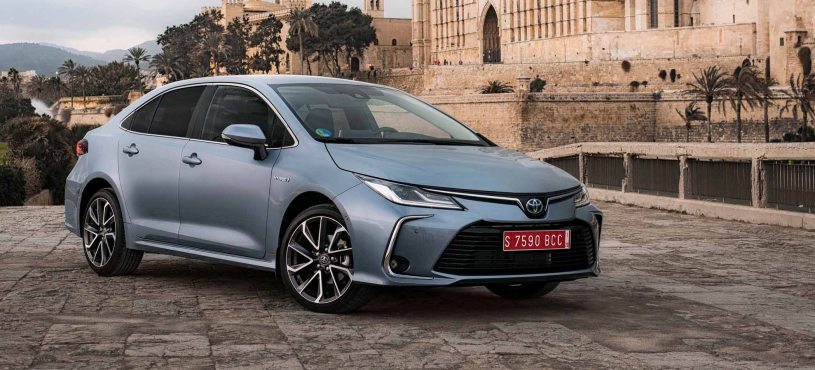 TOYOTA COROLLA’NIN FİYATI AÇIKLANDI