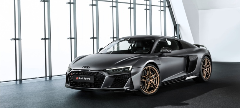 AUDI’DEN 10. YILA ÖZEL R8