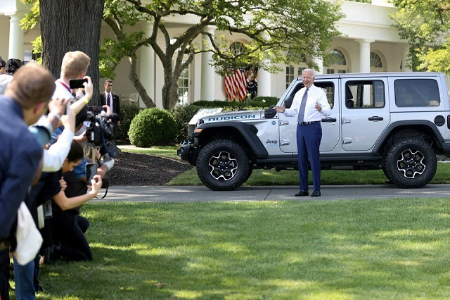 Biden'dan elektrikli araç hamlesi!